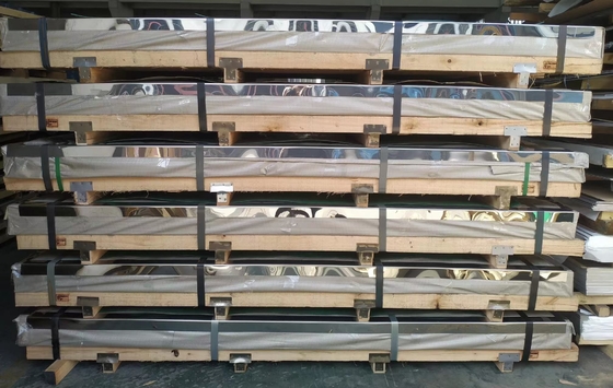 tôle en acier inoxydable Poli 304 laminée à chaud avec 0,3 mm 6 mm et 28,0 x 106 Psi Module d'élasticité
