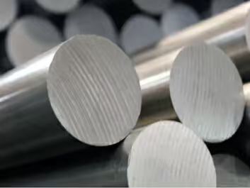 Barre ronde en alliage d'aluminium de qualité aérospatiale 2A12 T4 haute résistance norme GB/T 3191 pour composants structurels d'avions